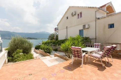 Prodaja, kuća, 170m², Radovići, Tivat - image 5