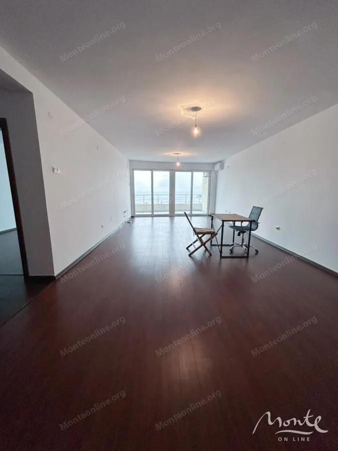 Sale, one bedroom apartment, 85m², Petrovac, Budva