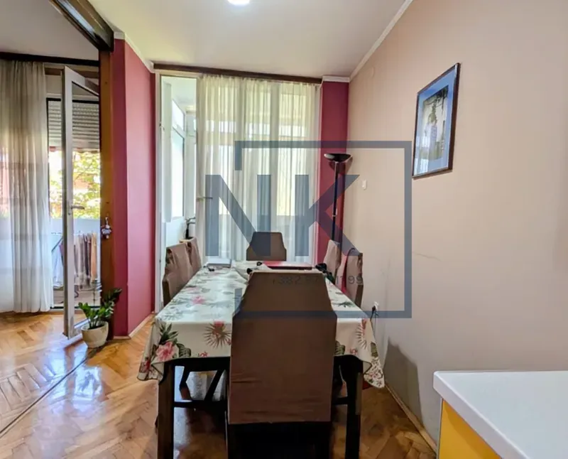 Prodaja, dvosoban stan, 64m², Stari Aerodrom, Podgorica