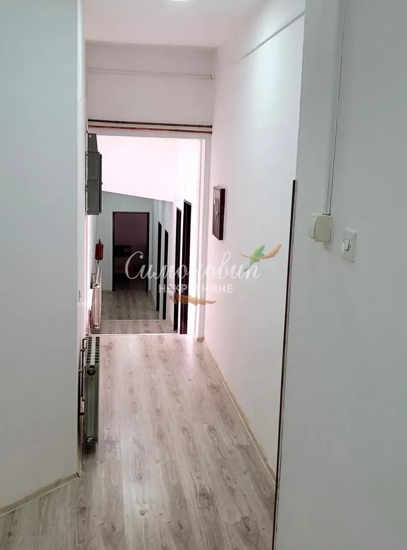 Sale, office space, 174m², Centar, Inđija