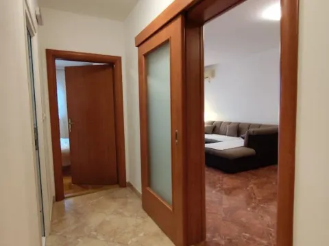 Izdavanje, jednosoban stan, 54m², Topolica, Bar - image 3