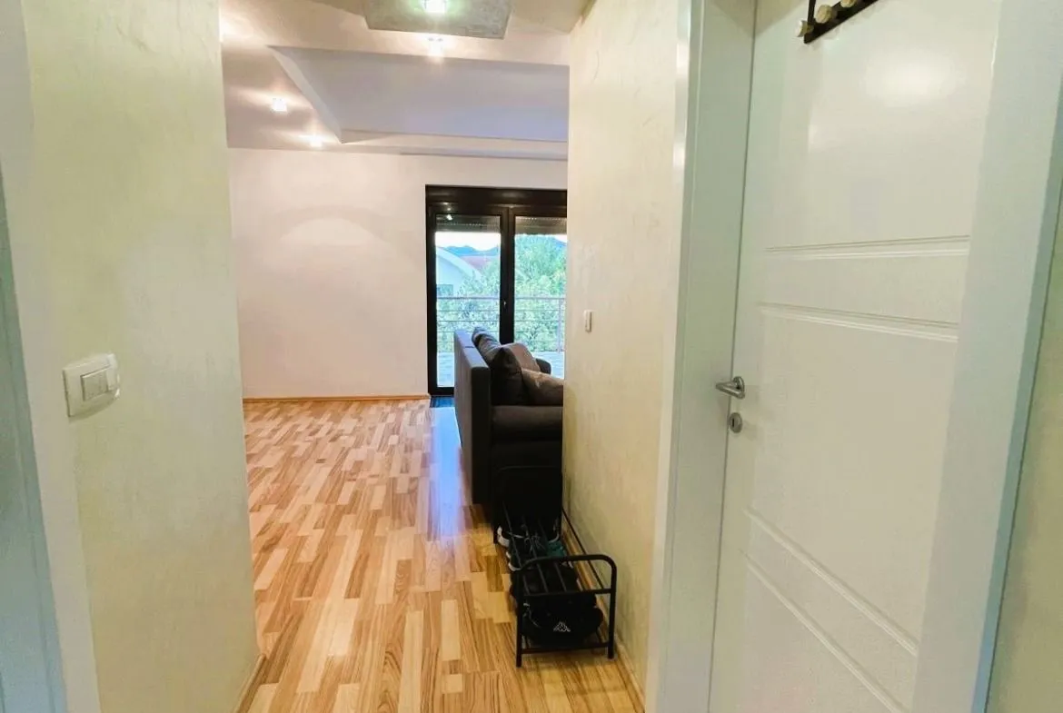 Prodaja, kuća, 145m², Utjeha, Bar
