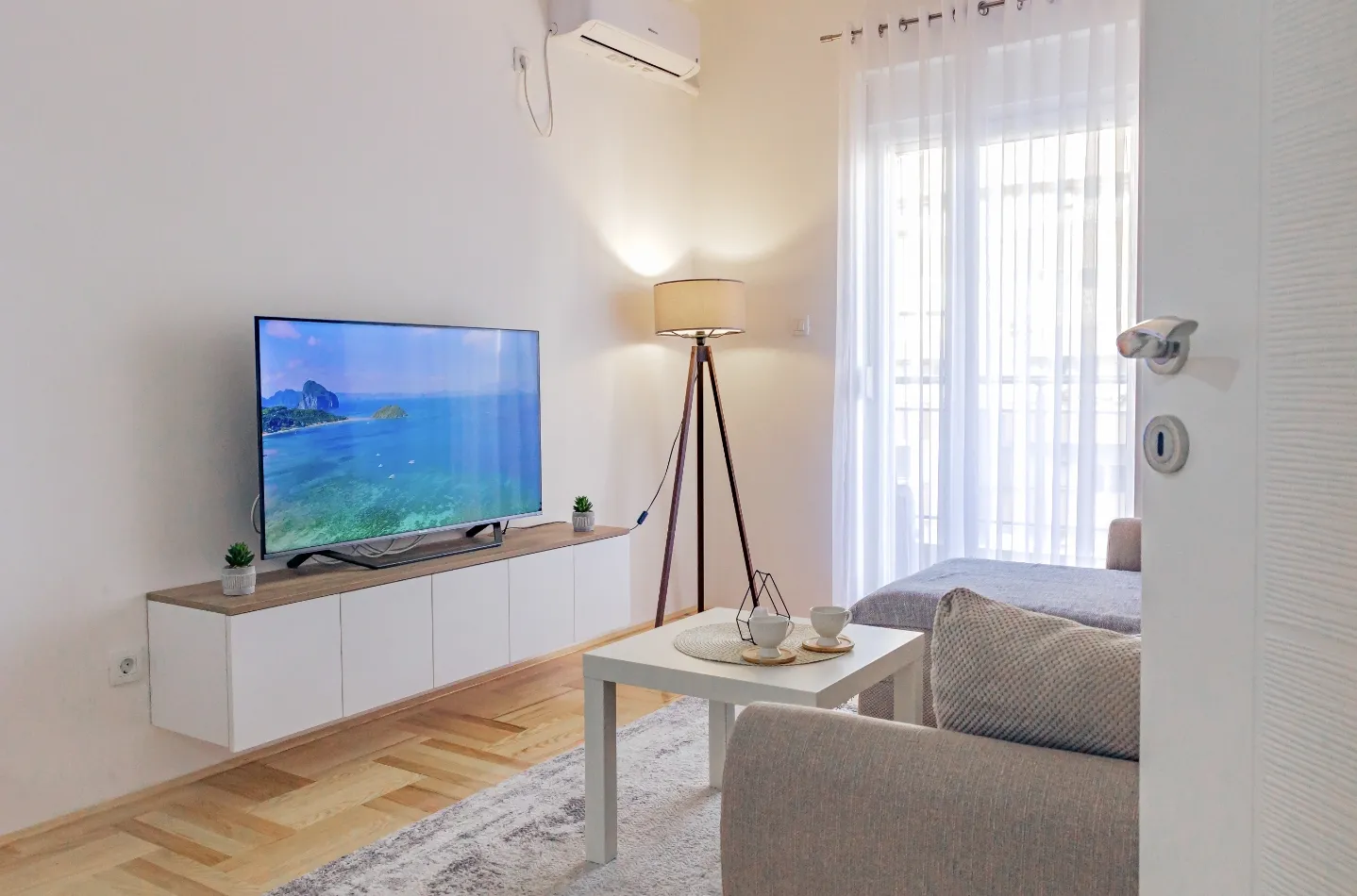 Rent, one bedroom apartment, 42m², Tuški Put, Podgorica