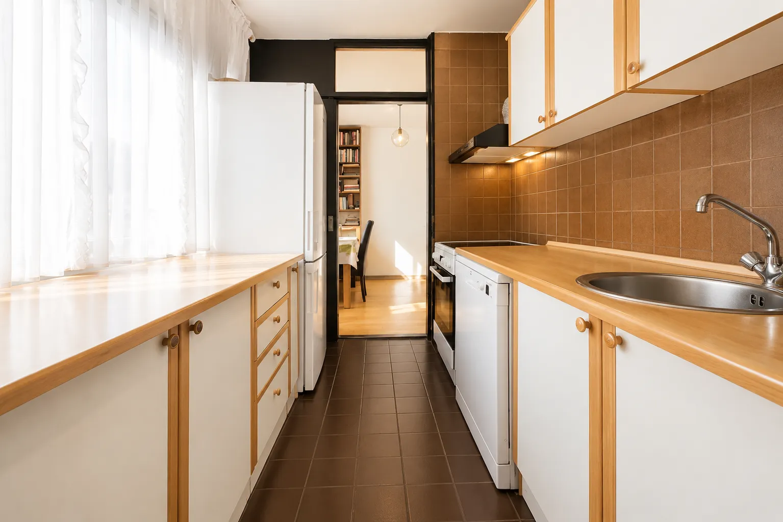 Prodaja, dvosoban stan, 77m², Blok 5, Podgorica