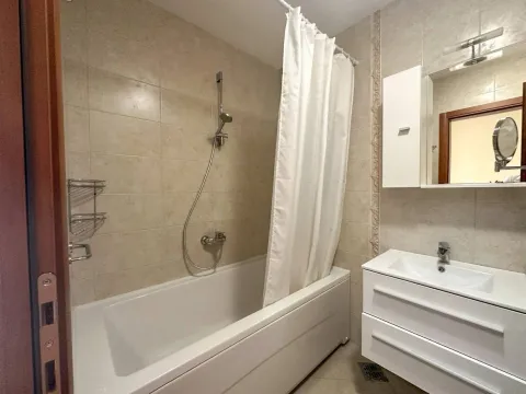 Prodaja, dvosoban stan, 88m², Bečići, Budva - image 13