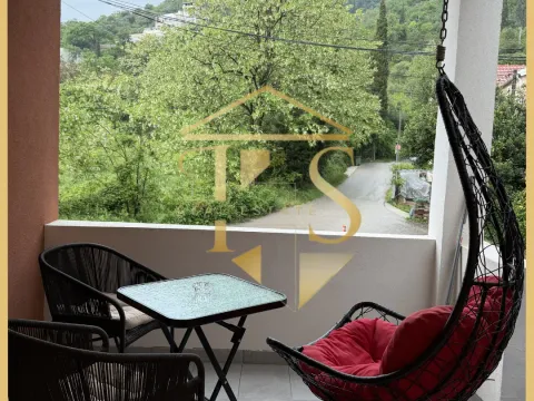 Rent, two bedroom apartment, 75m², Seljanovo, Tivat - image 12