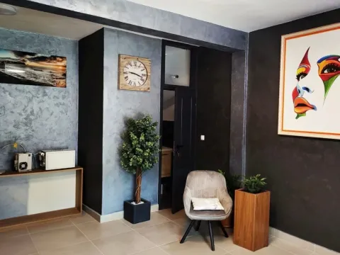 Rent, office space, 33m², Čeluga, Bar - image 1