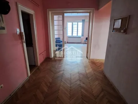 Izdavanje, poslovni prostor, 79m², Stari Grad, Beograd - image 4