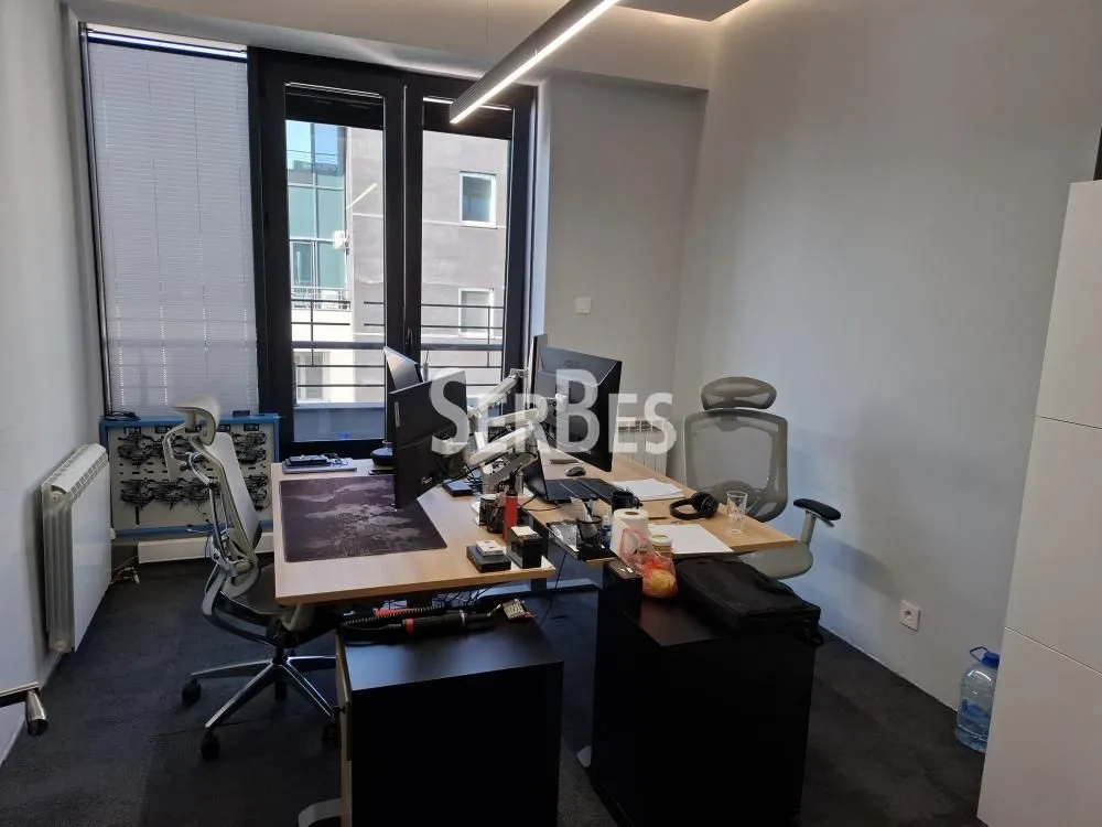 Rent, office space, 153m², Bulevar Oslobodjenja, Novi Sad Sve Podlokacije
