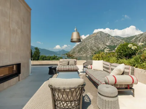 Prodaja, kuća, 526m², Orahovac, Kotor - image 8