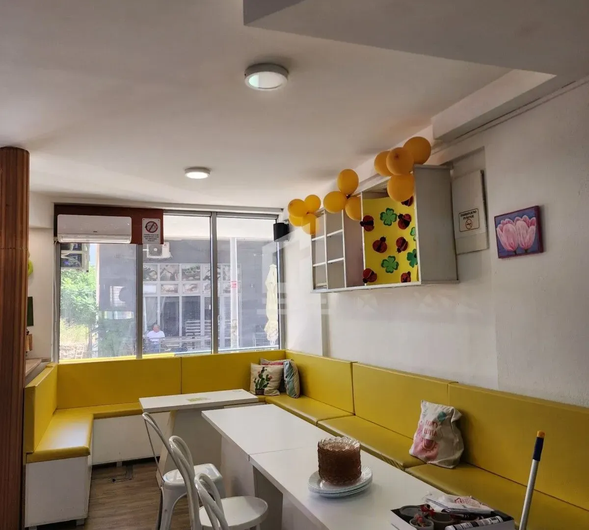 Rent, office space, 87m², Krivi Most, Podgorica