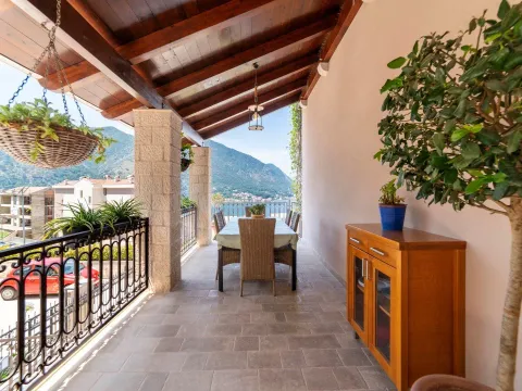 Prodaja, kuća, 507m², Dobrota, Kotor - image 47