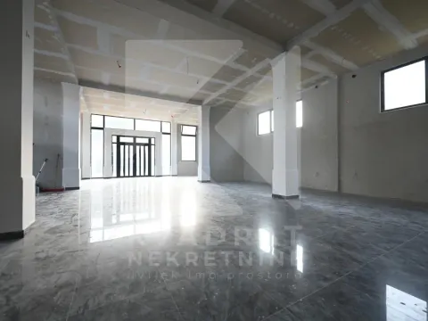 Sale, office space, 1600m², Mareza, Podgorica - image 2