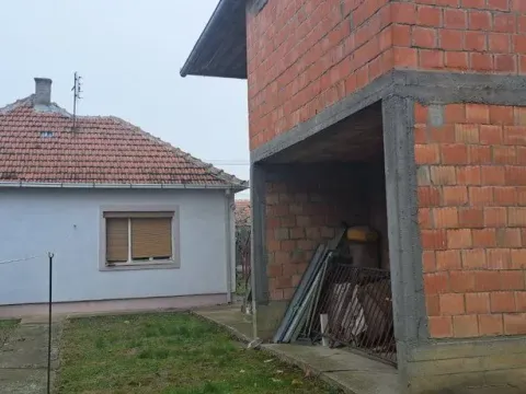 Prodaja, kuća, 87m², Nova Pazova, Stara Pazova - image 2