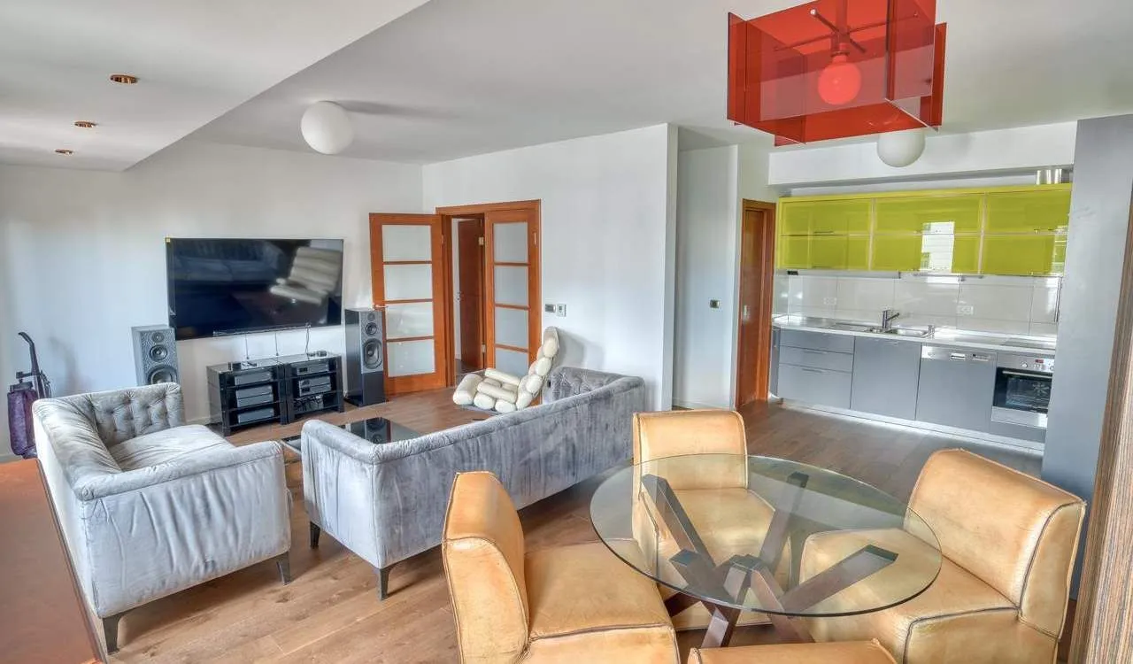 Rent, two bedroom apartment, 90m², Podgorica, Crna Gora