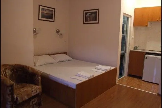 Prodaja, ugostiteljski objekat, 600m², Bečići, Budva