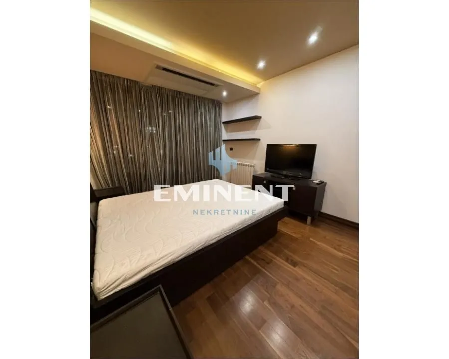Rent, two bedroom apartment, 60m², Novi Beograd Sve Podlokacije, Beograd