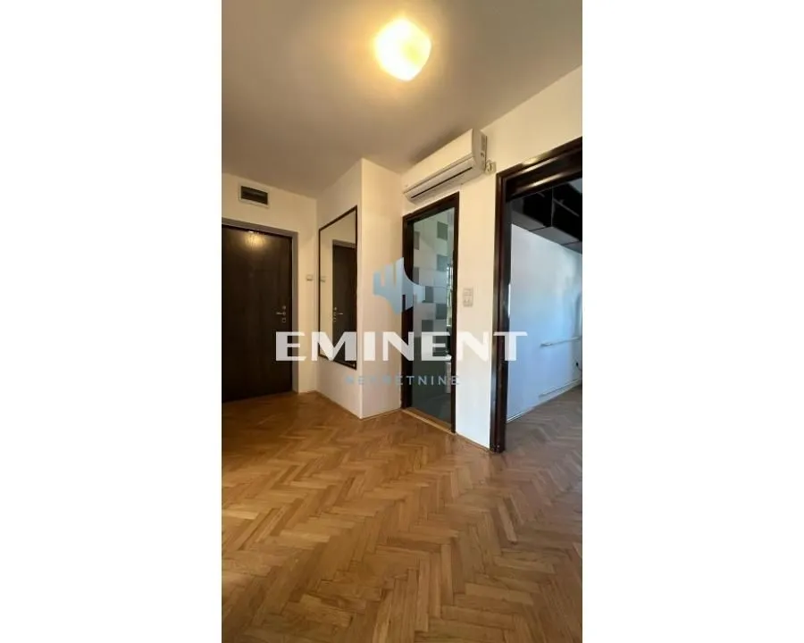 Rent, apartment, 64m², Kalenić Pijaca, Vračar Sve Podlokacije