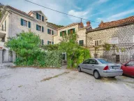 Sale, house, 250m², Kotor, Crna Gora - image 1