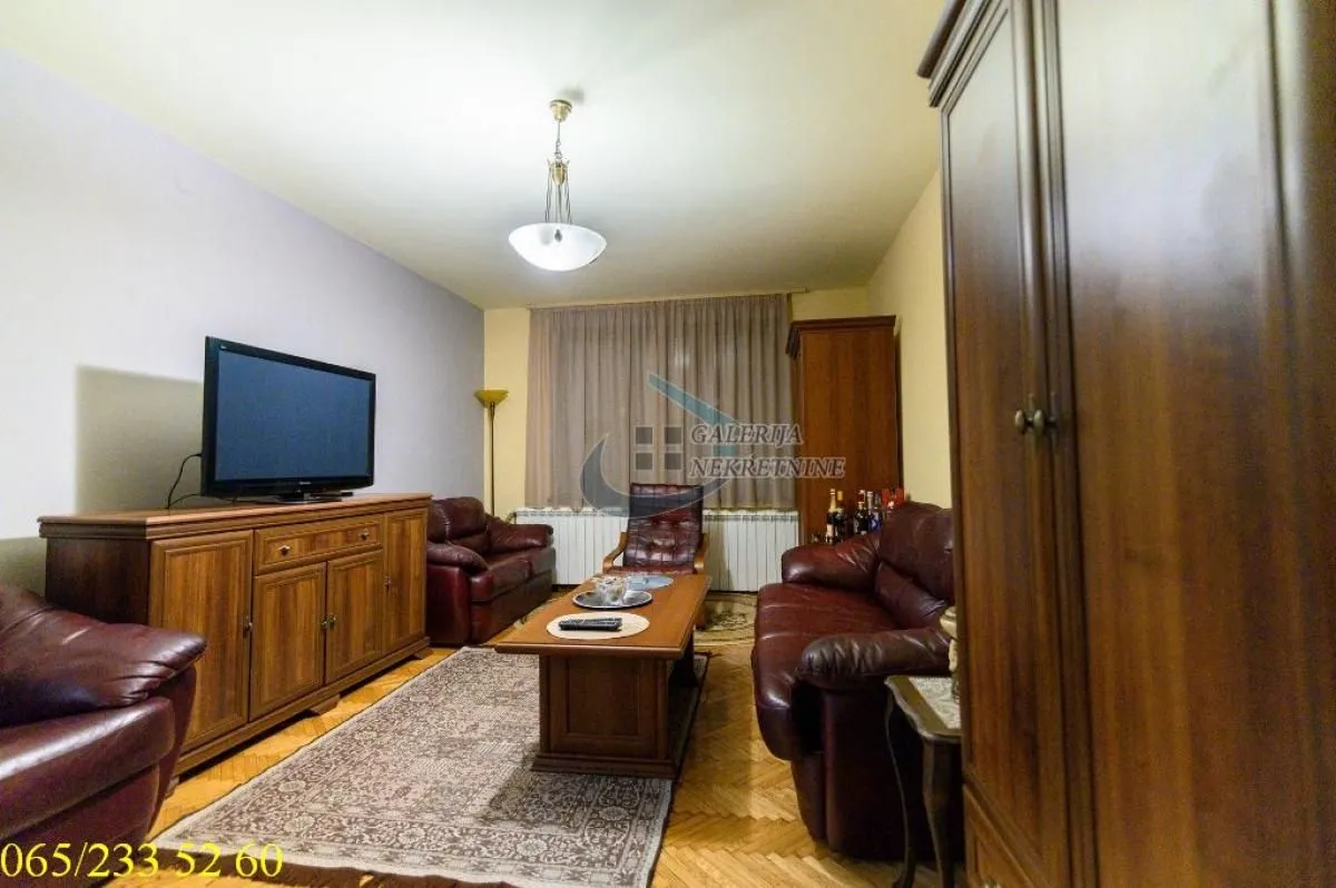 Prodaja, četvorosoban stan, 104m², Gradska Bolnica, Zvezdara Sve Podlokacije