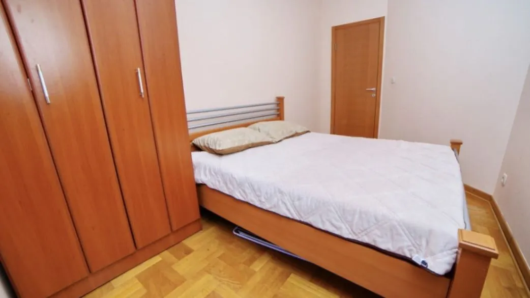 Rent, one bedroom apartment, 58m², Bar, Crna Gora
