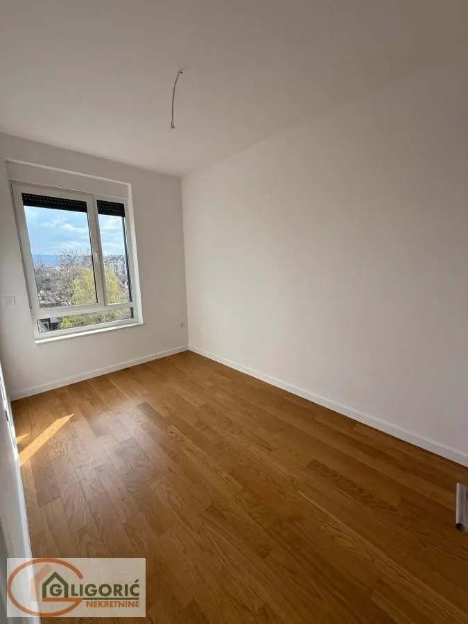 Prodaja, četvorosoban stan, 113m², Nova Detelinara, Novi Sad Sve Podlokacije