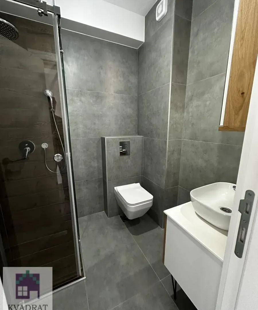 Prodaja, dvosoban stan, 61m², Centar, Ub