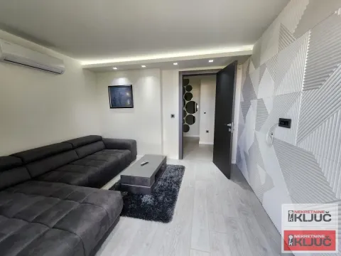 Sale, four bedroom apartment, 86m², Železnička Stanica, Novi Sad Sve Podlokacije - image 19