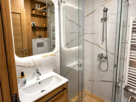 Rent, one bedroom apartment, 42m², Centar, Kolašin - image 7