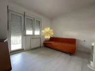 Izdavanje, kuća, 200m², Tološi, Podgorica - image 14