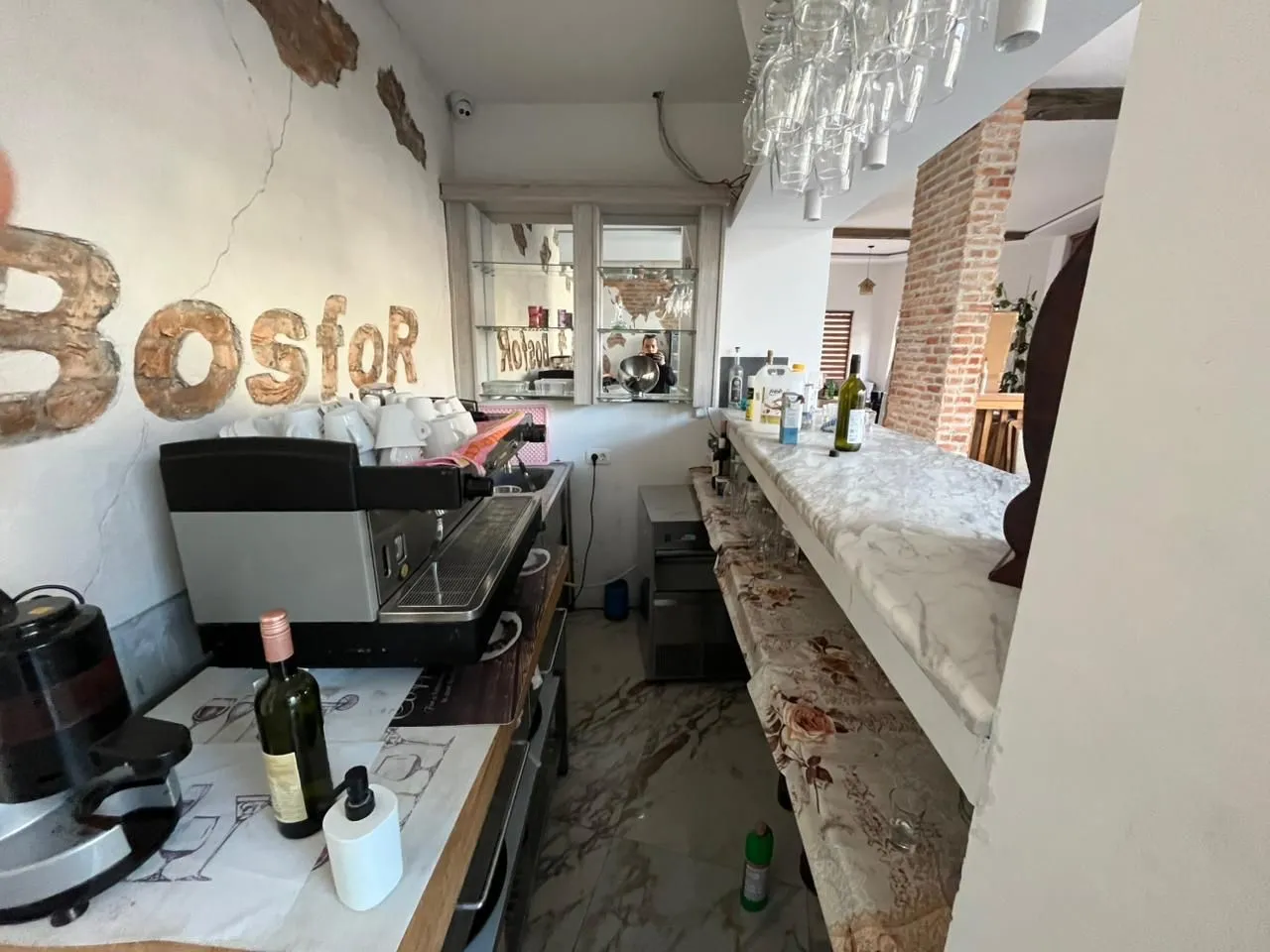 Izdavanje, ugostiteljski objekat, 120m², Dobre Vode, Bar