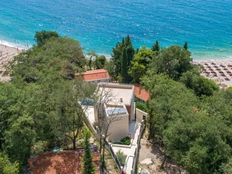 Sale, house, 285m², Perazića do, Budva - image 30