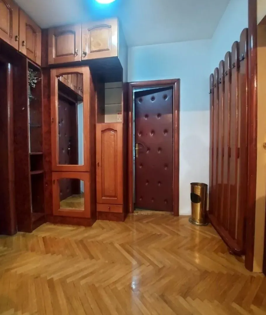 Prodaja, jednosoban stan, 51m², Centar, Nikšić