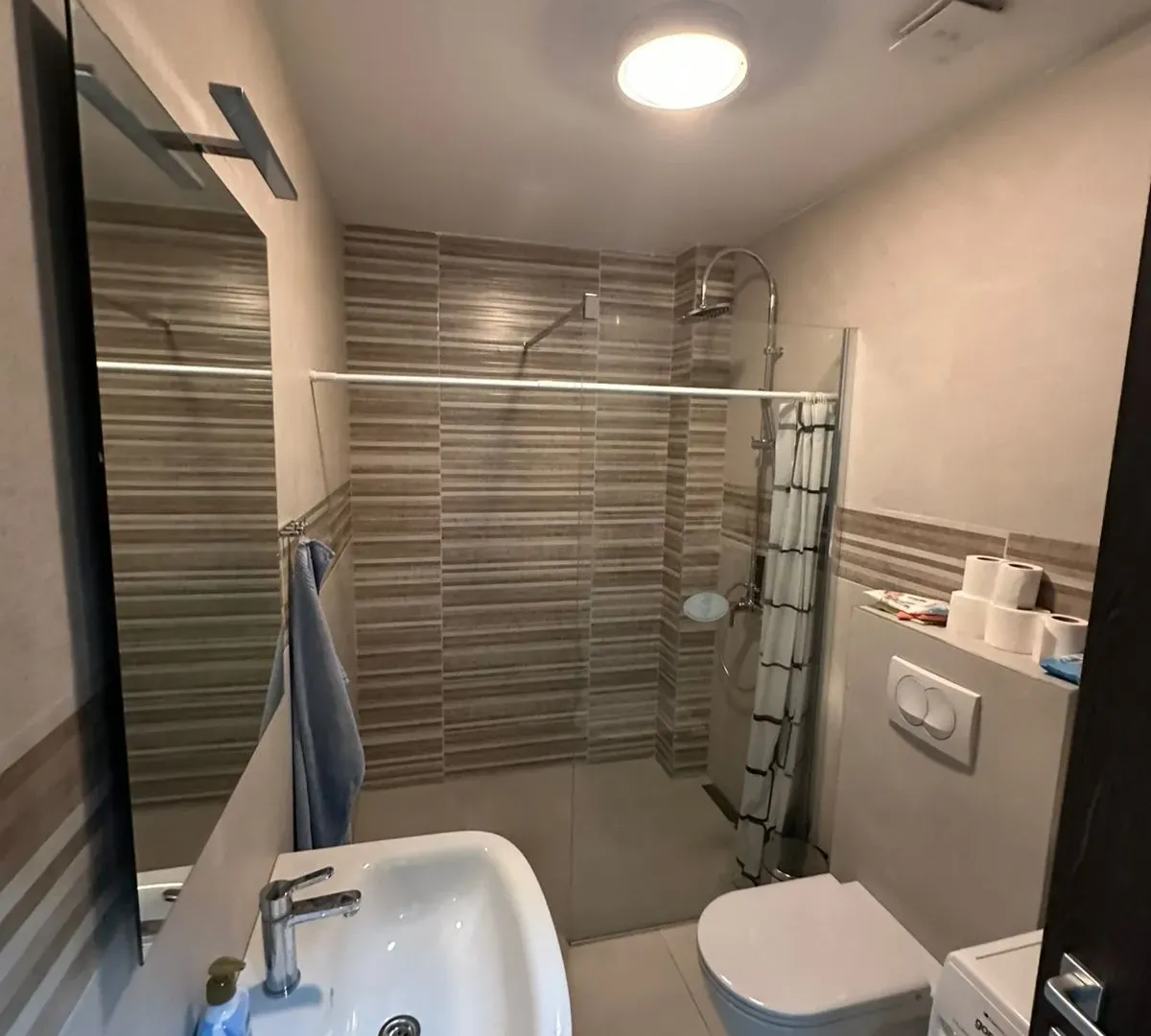 Izdavanje, jednosoban stan, 45m², Ljubović, Podgorica