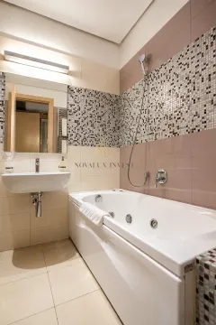 Izdavanje, dvosoban stan, 183m², Gospoština, Budva - image 6