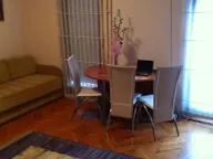 Izdavanje, četvorosoban stan, 117m², Kalenić Pijaca, Vračar Sve Podlokacije - image 7