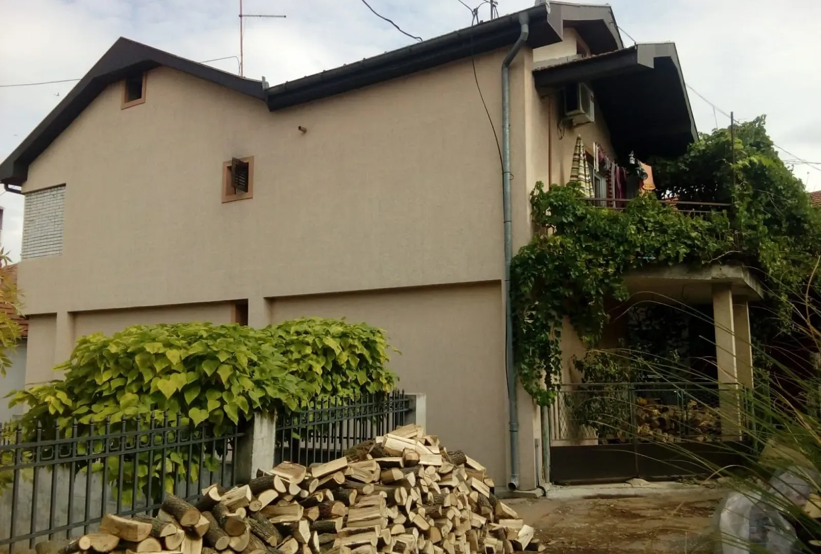 Prodaja, kuća, 130m², Centar, Kruševac