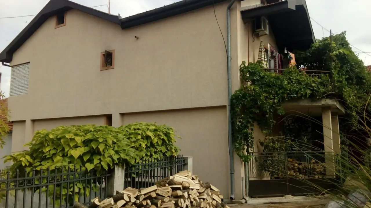 Sale, house, 130m², Centar, Kruševac