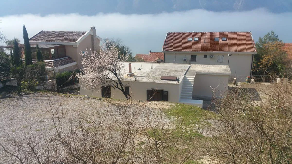 Prodaja, kuća, 100m², Dobrota, Kotor