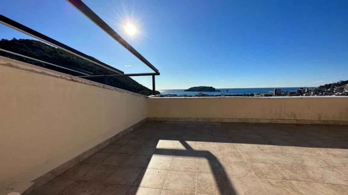 Rent, three bedroom apartment, 100m², Lazi, Budva