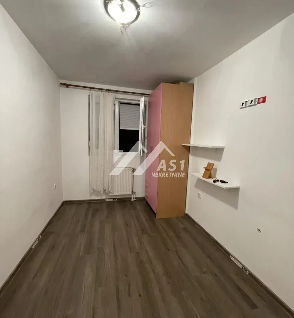 Prodaja, jednosoban stan, 36m², Bulevar patrijarha Pavla, Novi Sad Sve Podlokacije