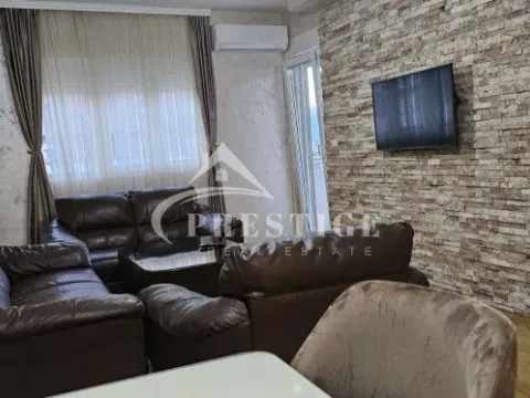 Izdavanje, jednosoban stan, 50m², Central Point, Podgorica - image 3