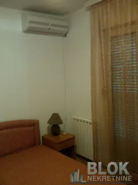 Rent, three bedroom apartment, 97m², Centar, Podgorica - image 10