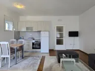 Izdavanje, jednosoban stan, 48m², City Kej, Podgorica - image 9