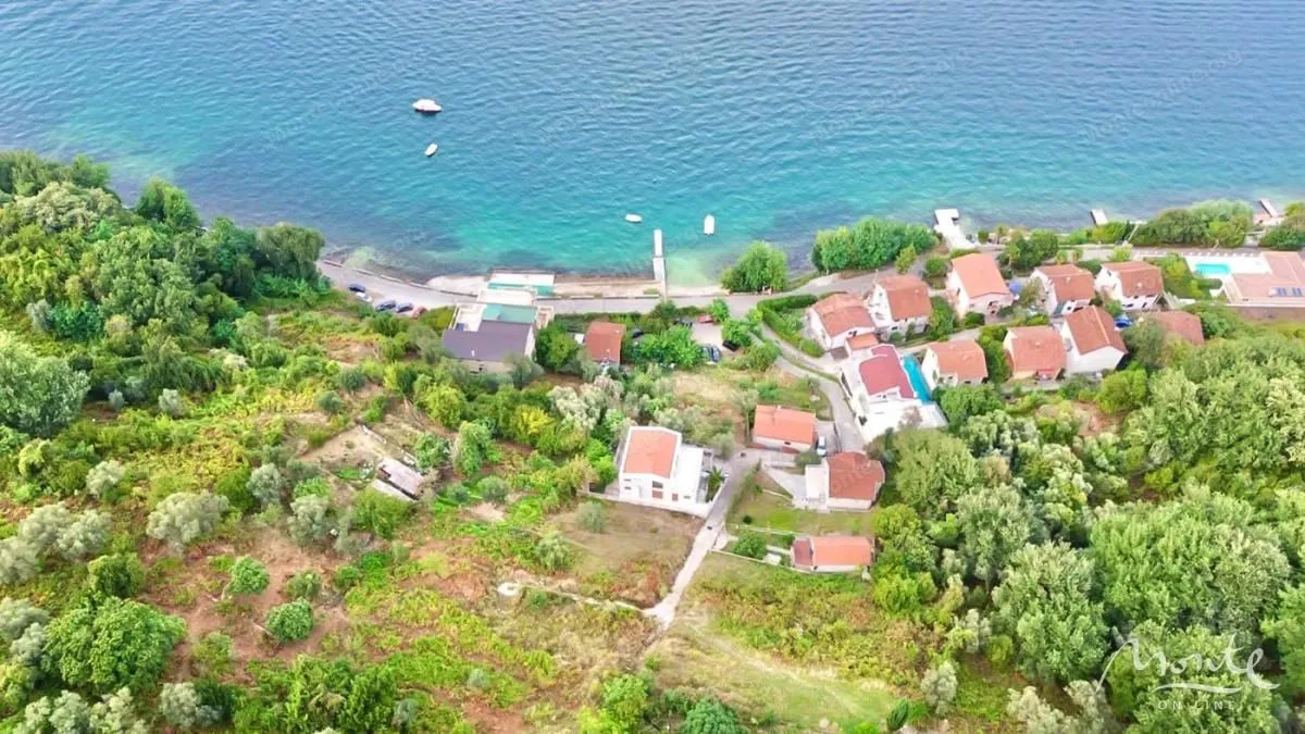 Sale, land lot, 928m², Stoliv, Kotor