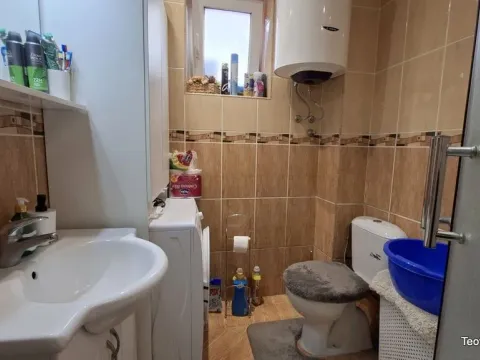 Sale, three bedroom apartment, 71m², Brace Jerković, Voždovac Sve Podlokacije - image 8