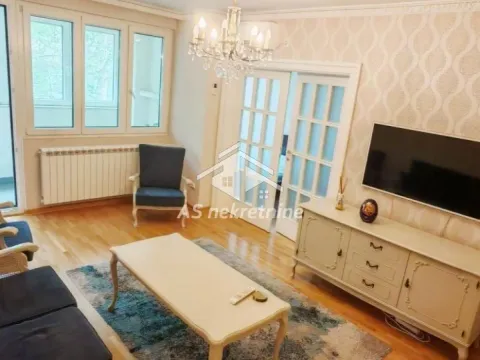 Sale, two bedroom apartment, 62m², Stari Grad, Beograd - image 2