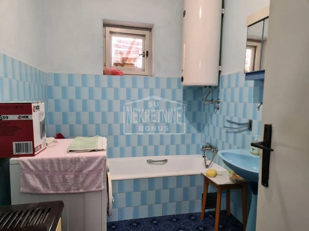 Prodaja, kuća, 171m², Donji Tavankut, Subotica