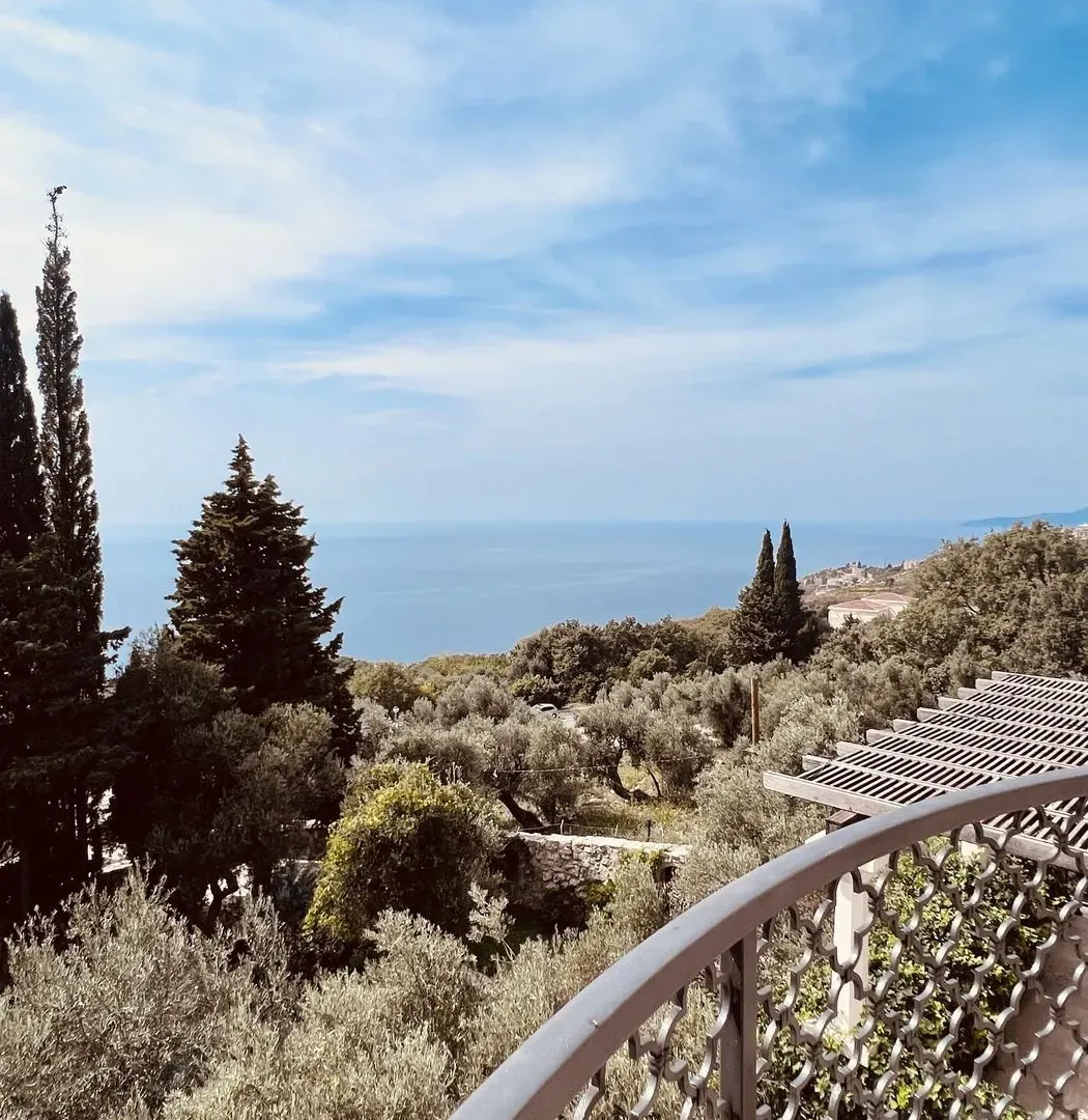 Sale, house, 550m², Reževići, Budva