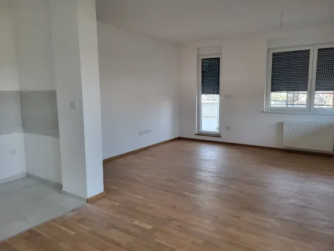 Sale, four bedroom apartment, 128m², Novi Sad Sve Podlokacije, Novi Sad - image 4
